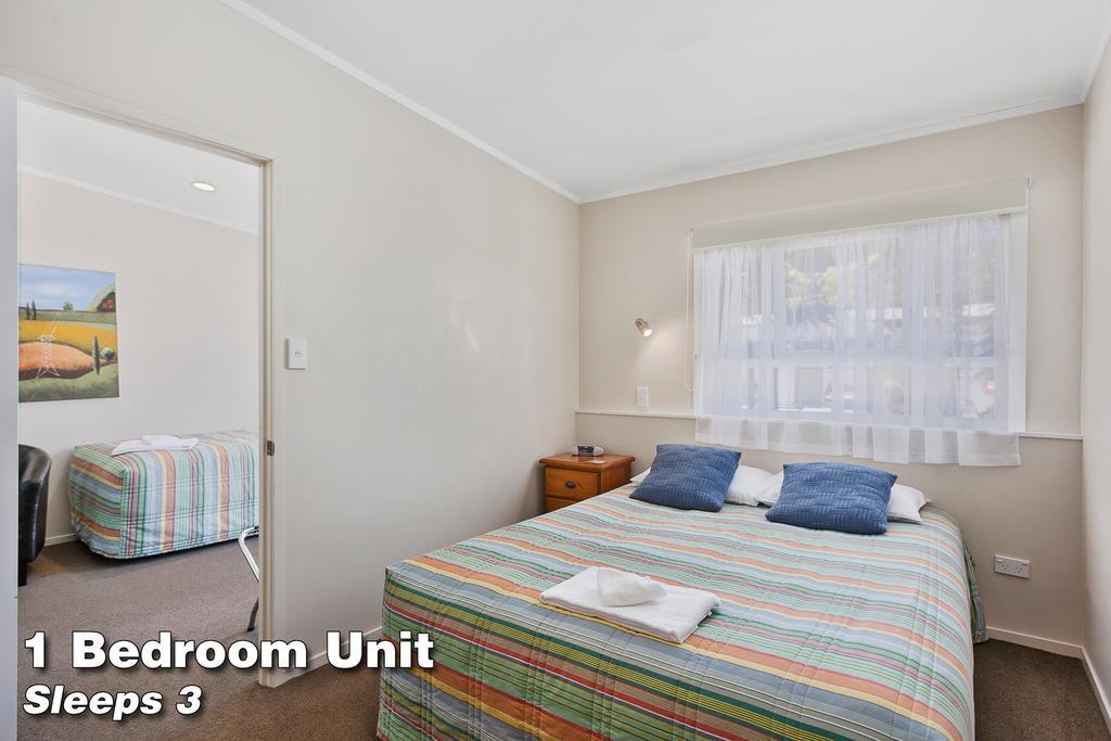 Amber Court Motel Whakatane Bagian luar foto