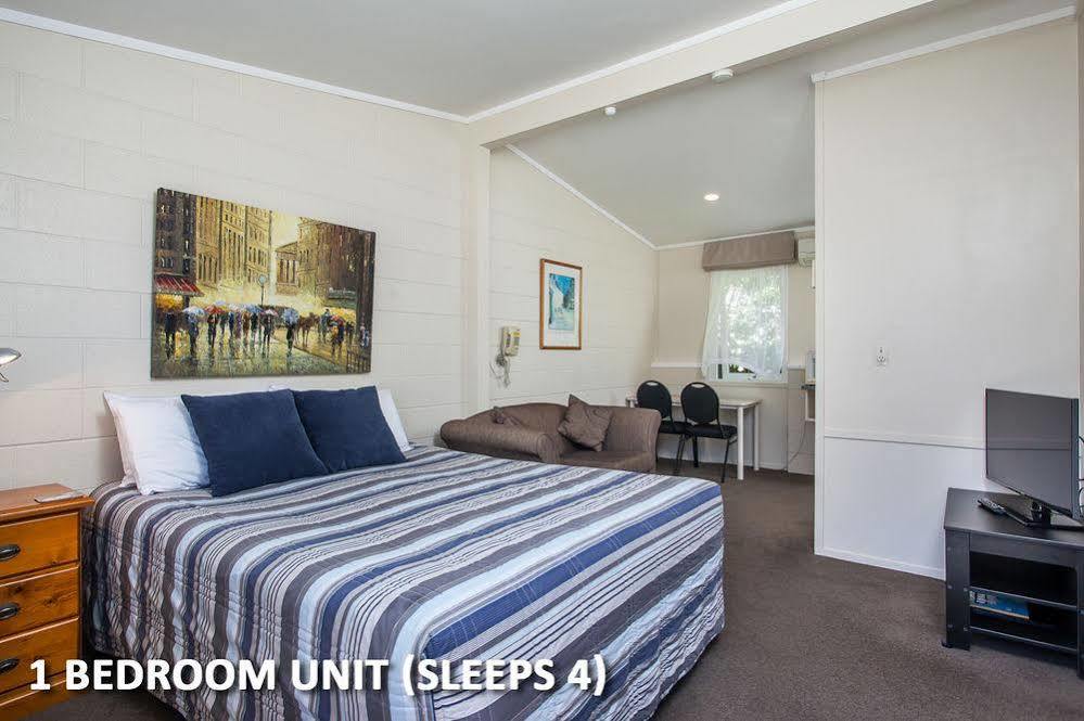 Amber Court Motel Whakatane Bagian luar foto